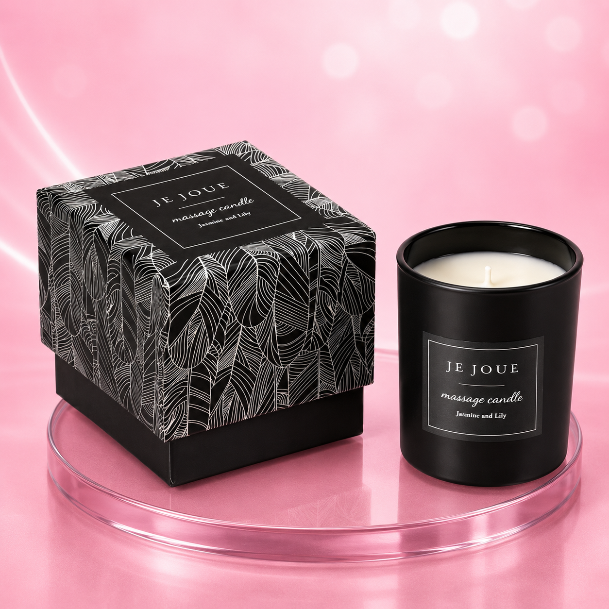 Luxus-Massagekerze in schwarzem Glas mit weißer Kerze, Duft Jasmin und Lilie, mit schwarzer Verpackung mit weißem Muster, Marke JE JOUE