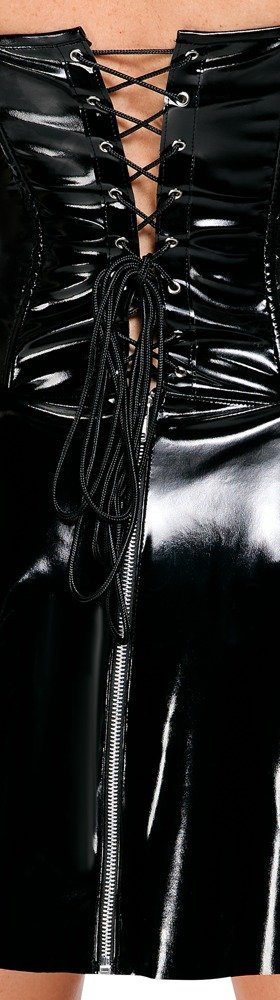 Kleid aus Lack